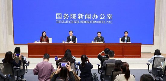 人社部：尽可能让灵活就业人员参加职工养老保险