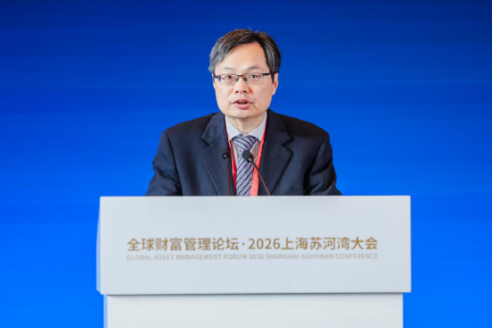 中银理财董事长黄党贵：AI创新不能走无约束的试错路径，需将流程规范贯穿应用过程